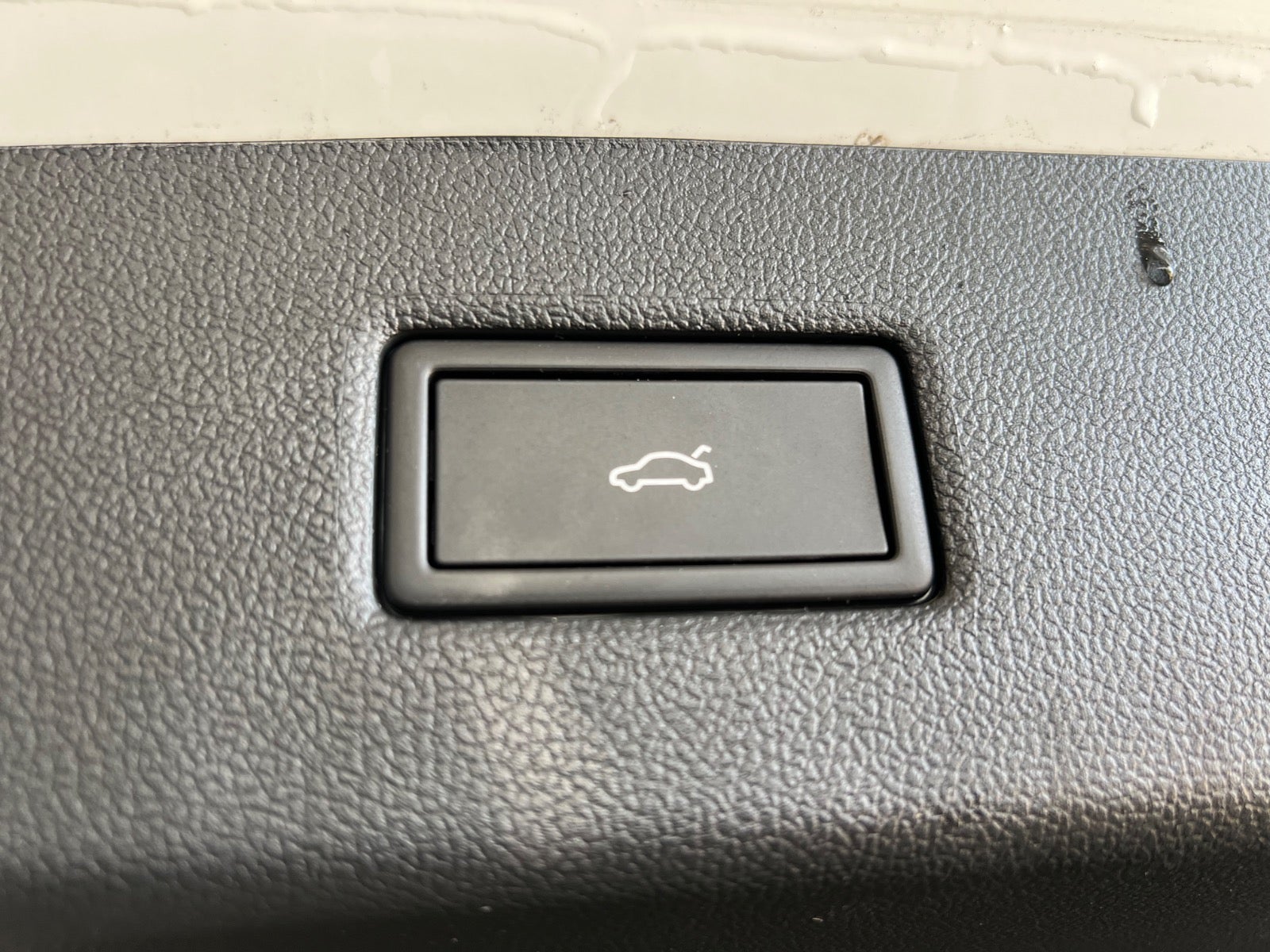 Ford Explorer Premium Extended Range AWD