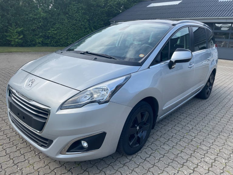 Peugeot 5008 HDi 114 Style 7prs