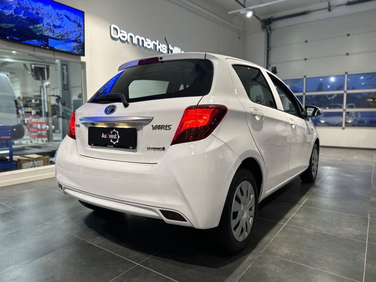 Toyota Yaris 2016