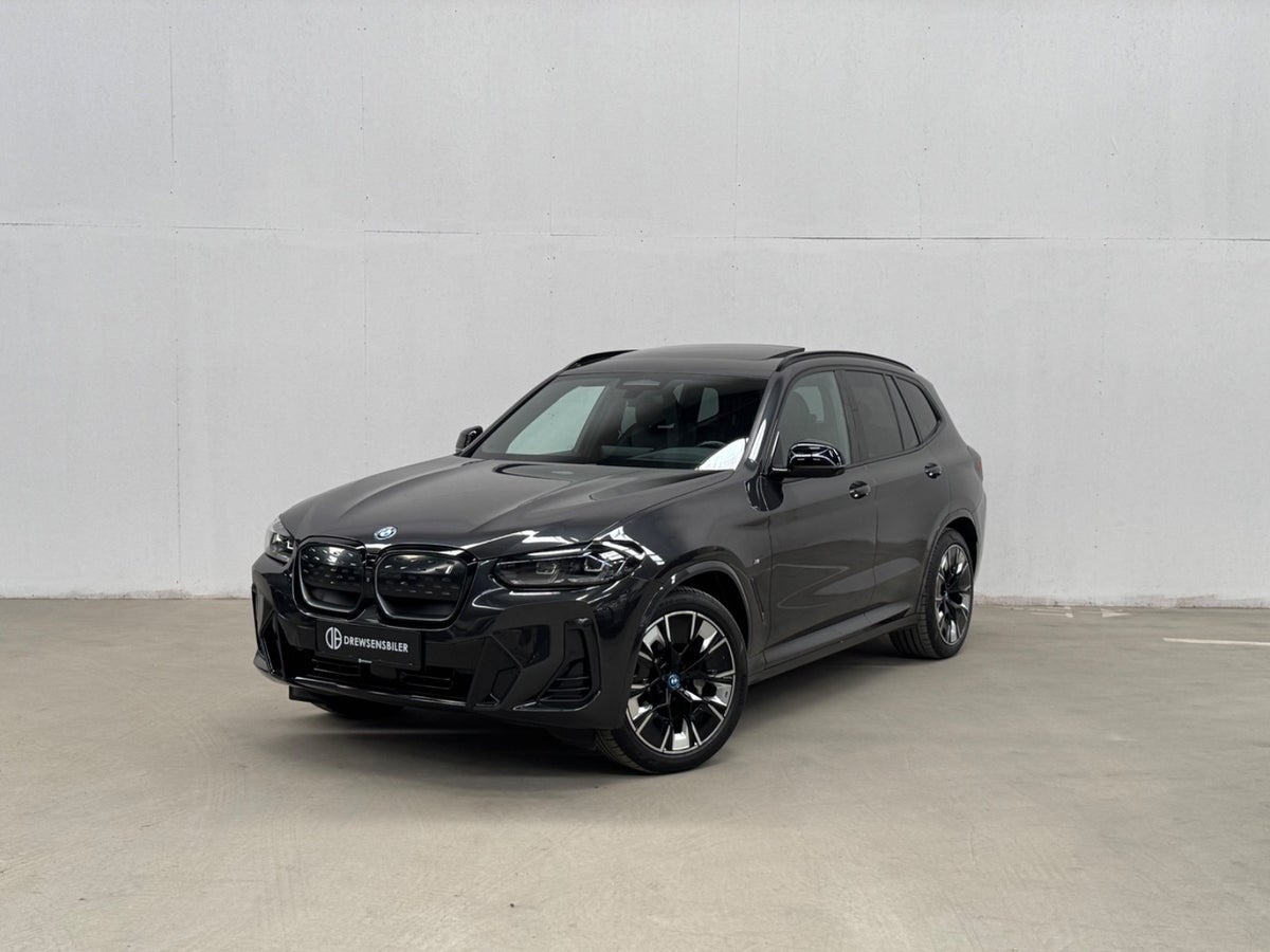 BMW iX3 Charged Plus M-Sport A