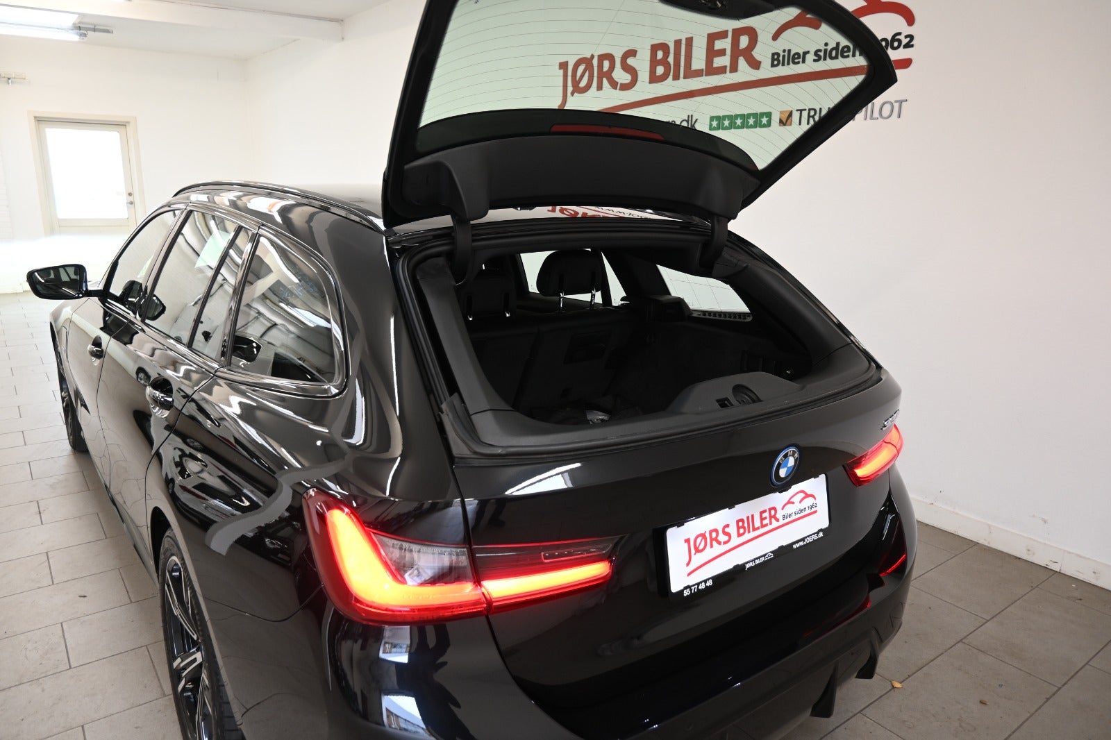 BMW 320e Touring M-Sport aut.
