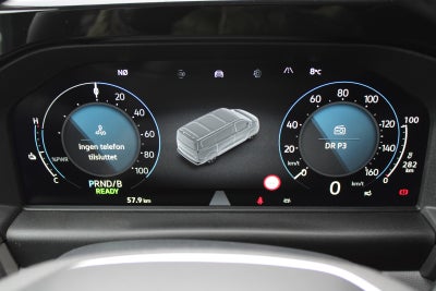 VW e-Caravelle Life SWB