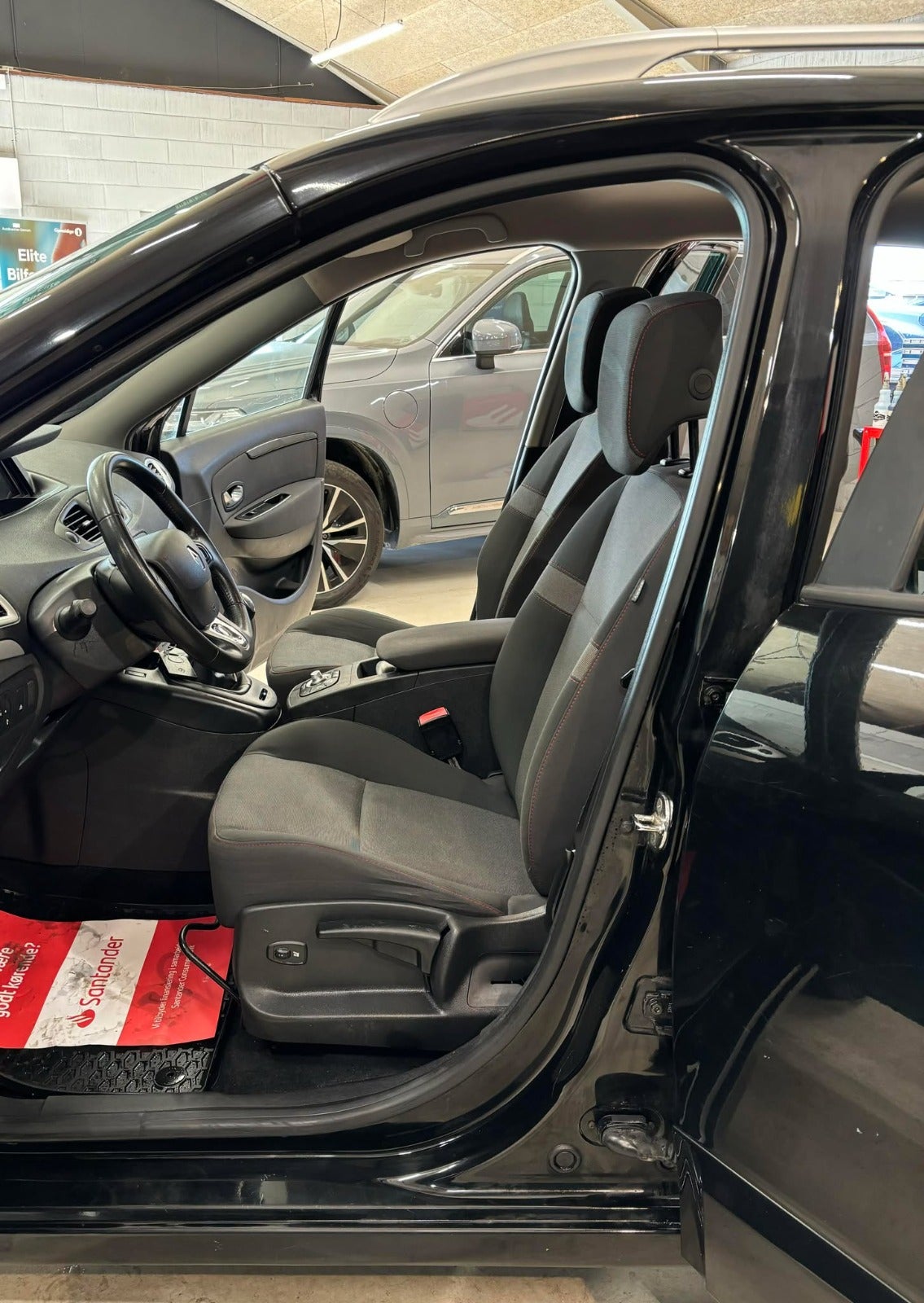 Billede af Renault Grand Scenic III 1,6 16V Expression 7prs