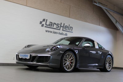 Porsche 911 Targa 4 GTS PDK