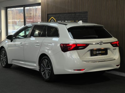 Toyota Avensis VVT-i T2 Touring Sports MDS