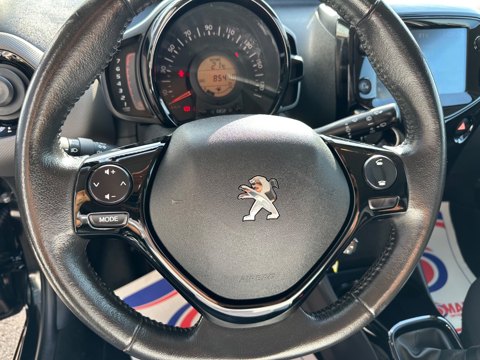 Billede af Peugeot 108 1,0 e-VTi 72 Allure+
