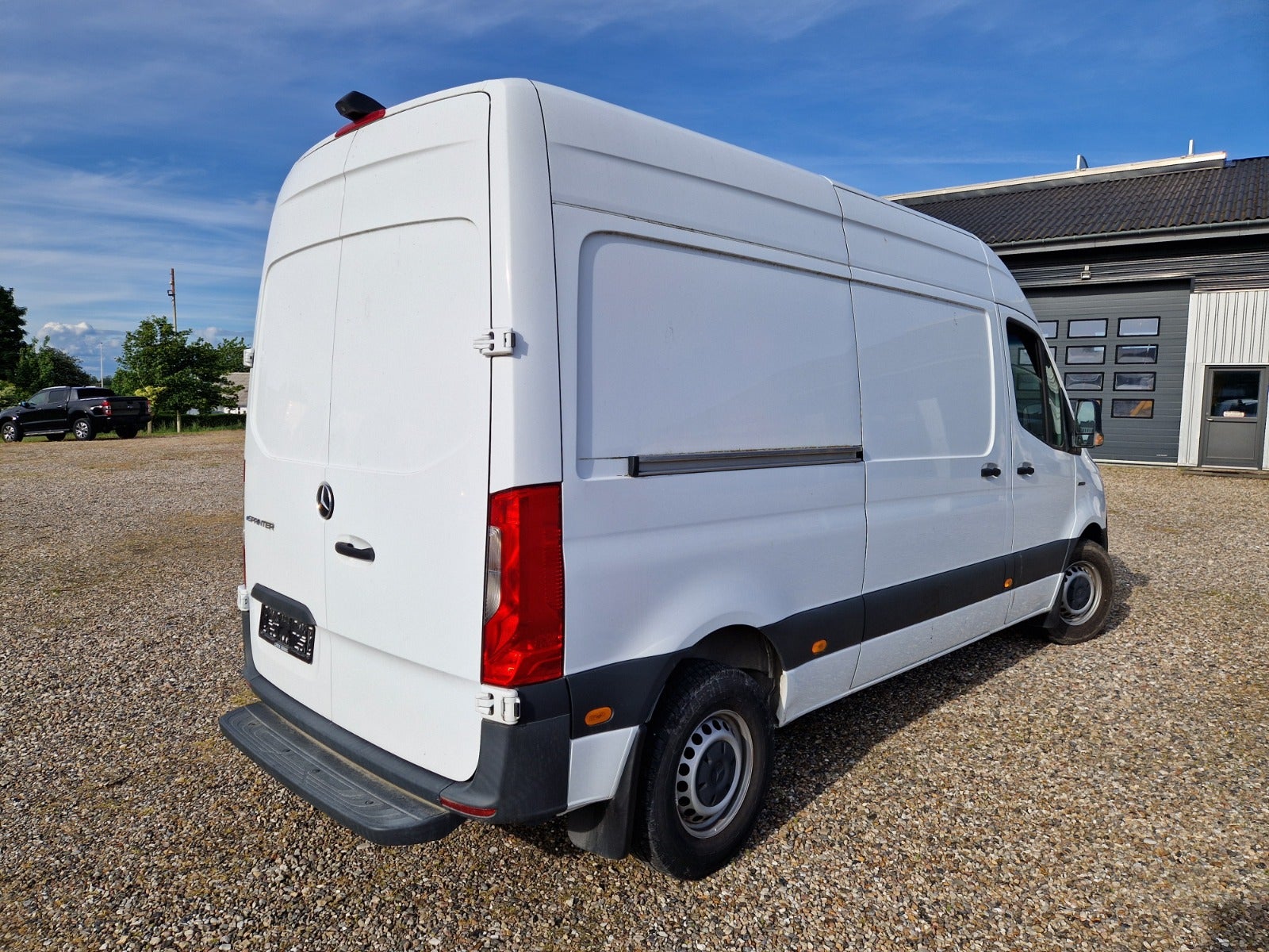 Billede af Mercedes eSprinter 312  A2 Kassevogn 3p