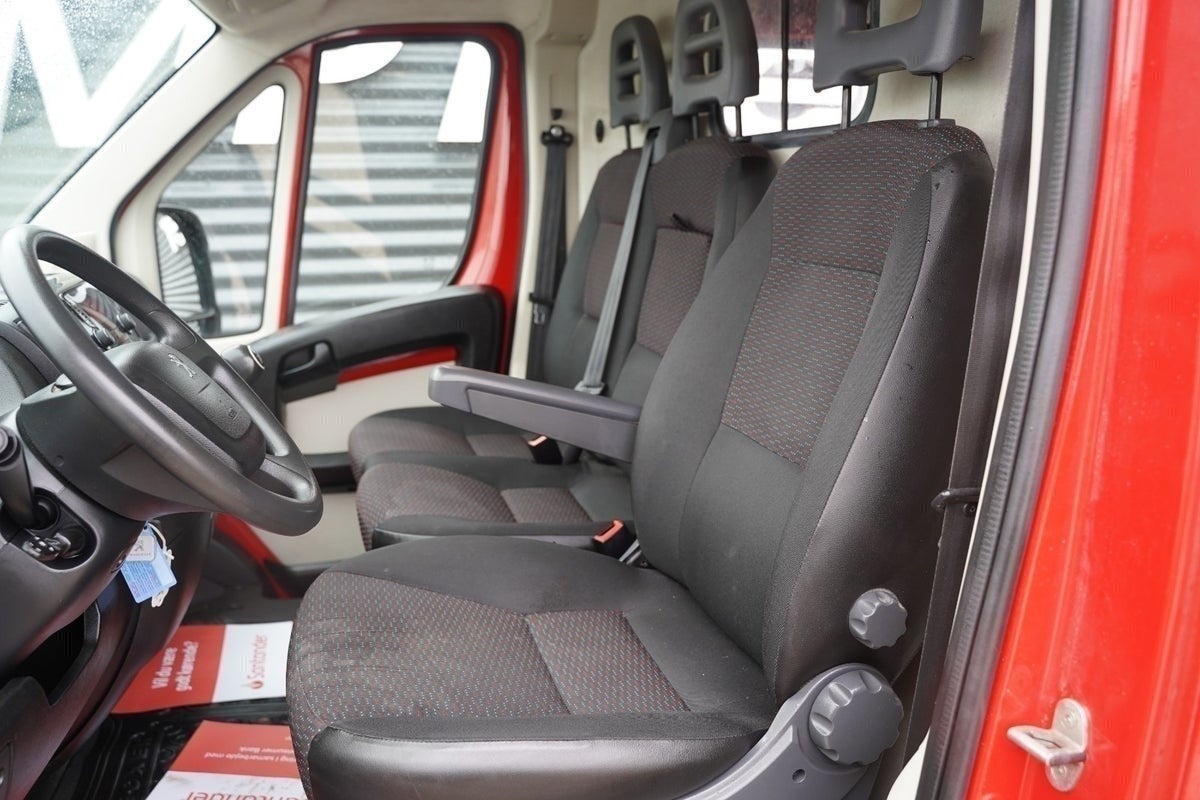Billede af Peugeot Boxer 330 2,0 BlueHDi 130 L2H2
