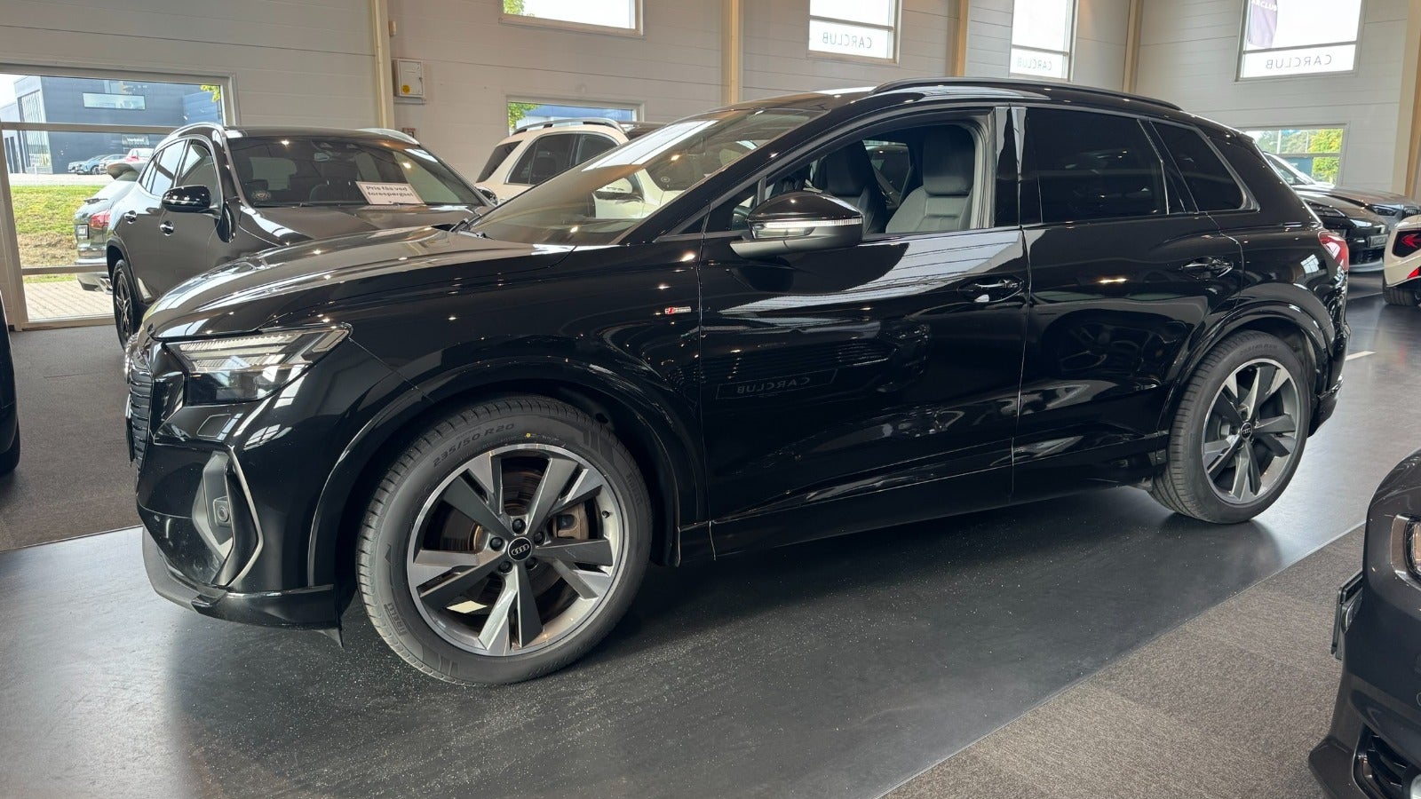 Audi Q4 e-tron Advanced S-line