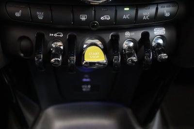 MINI Cooper SE Camden Edition