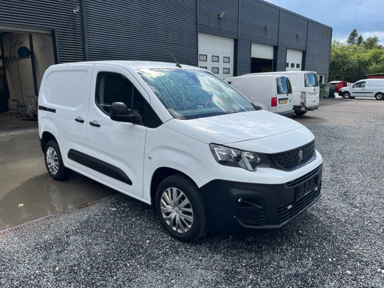 Peugeot Partner BlueHDi 100 L1V1 Ultimate Van