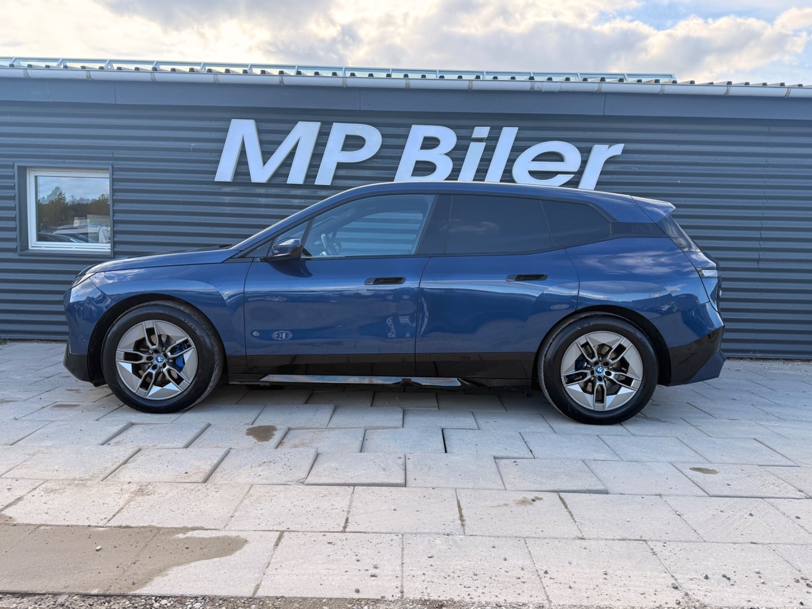 Billede af BMW iX xDrive40