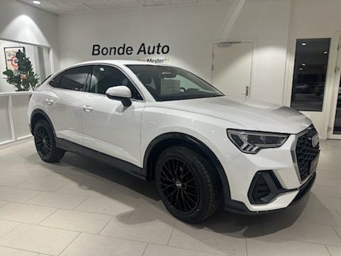 Audi Q3 TFSi e Attitude plus S-tr.