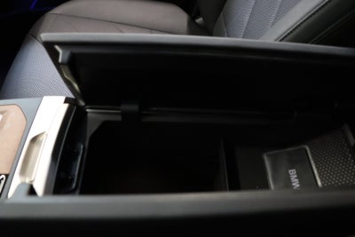 BMW iX xDrive40 Fully Charged