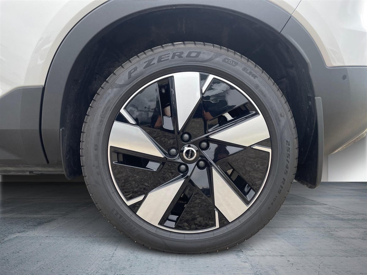 Volvo EX40 Extended Range Plus billede 9