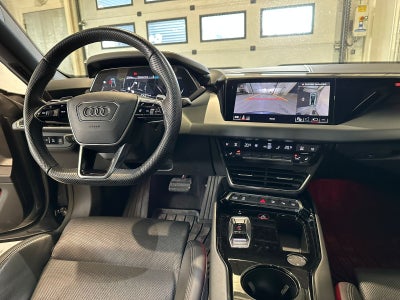 Audi e-tron GT quattro