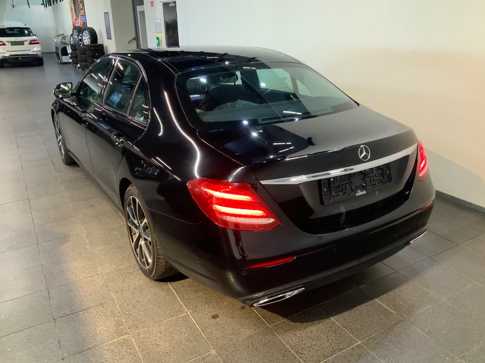 Mercedes-Benz E 220 d