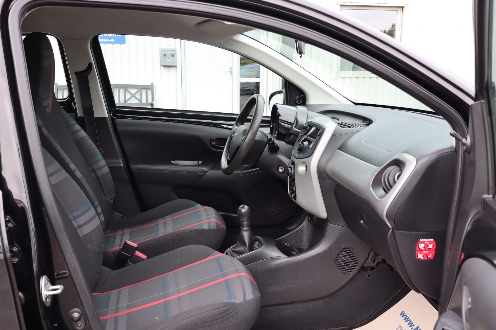 Billede af Peugeot 108 1,0 e-VTi 69 Allure