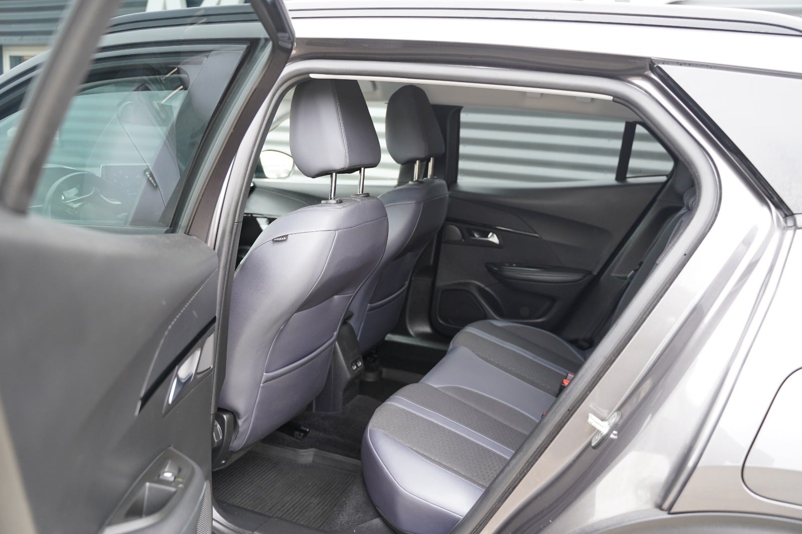 Billede af Peugeot 2008 1,5 BlueHDi 100 Allure Pack