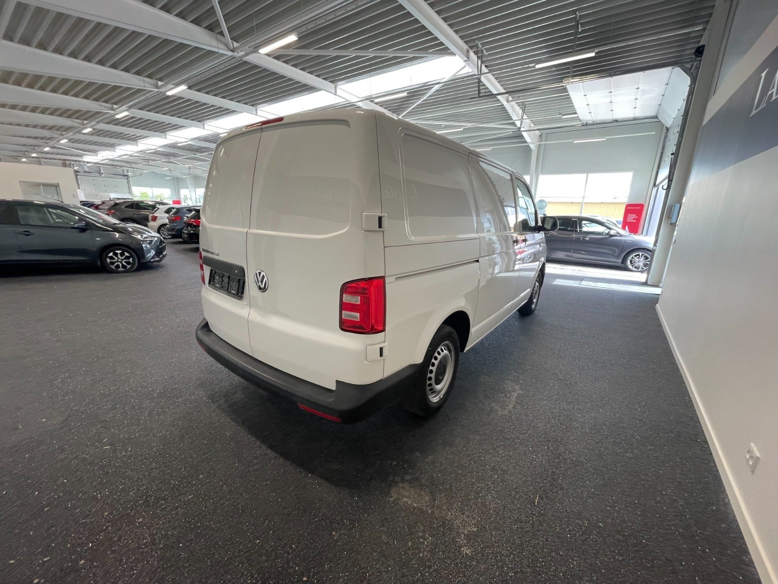 VW Transporter 2019