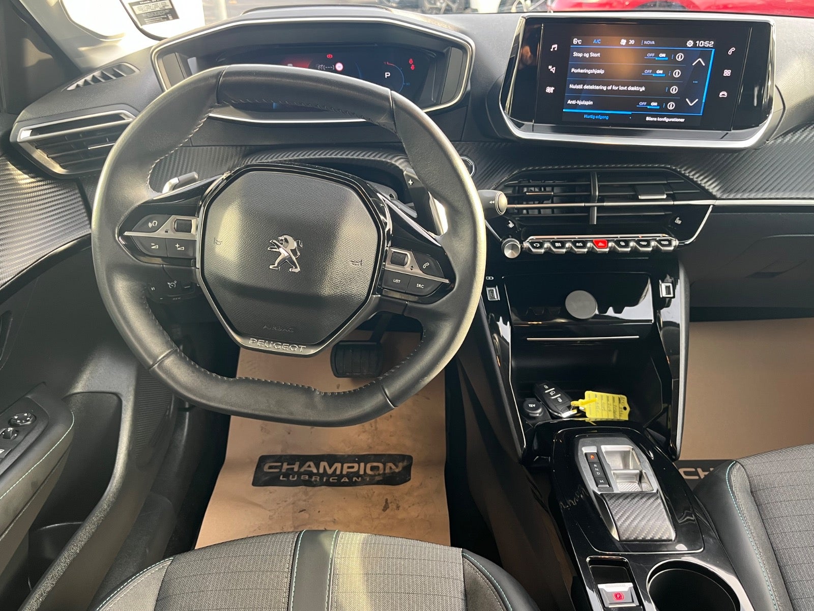 Billede af Peugeot 208 1,2 PureTech 100 Black Selection EAT8