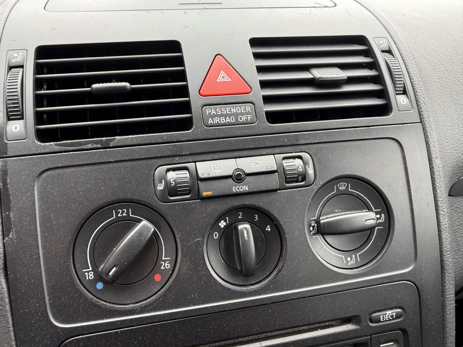 Billede af VW Touran 2,0 FSi Trendline 7prs
