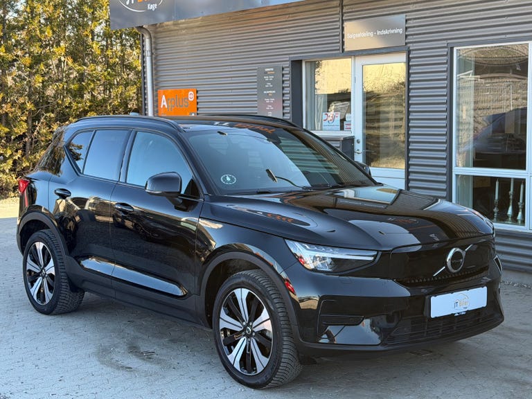Volvo XC40 P6 ReCharge Core
