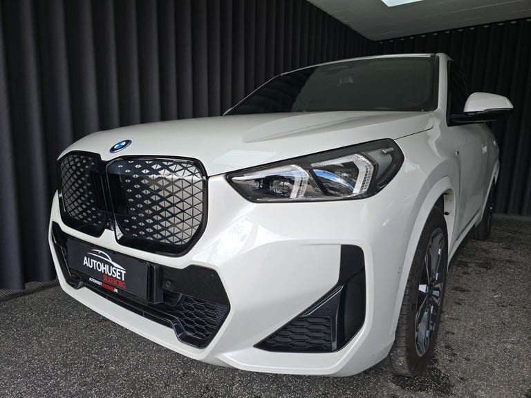 BMW iX1 eDrive20 Fully Charged M-Sport
