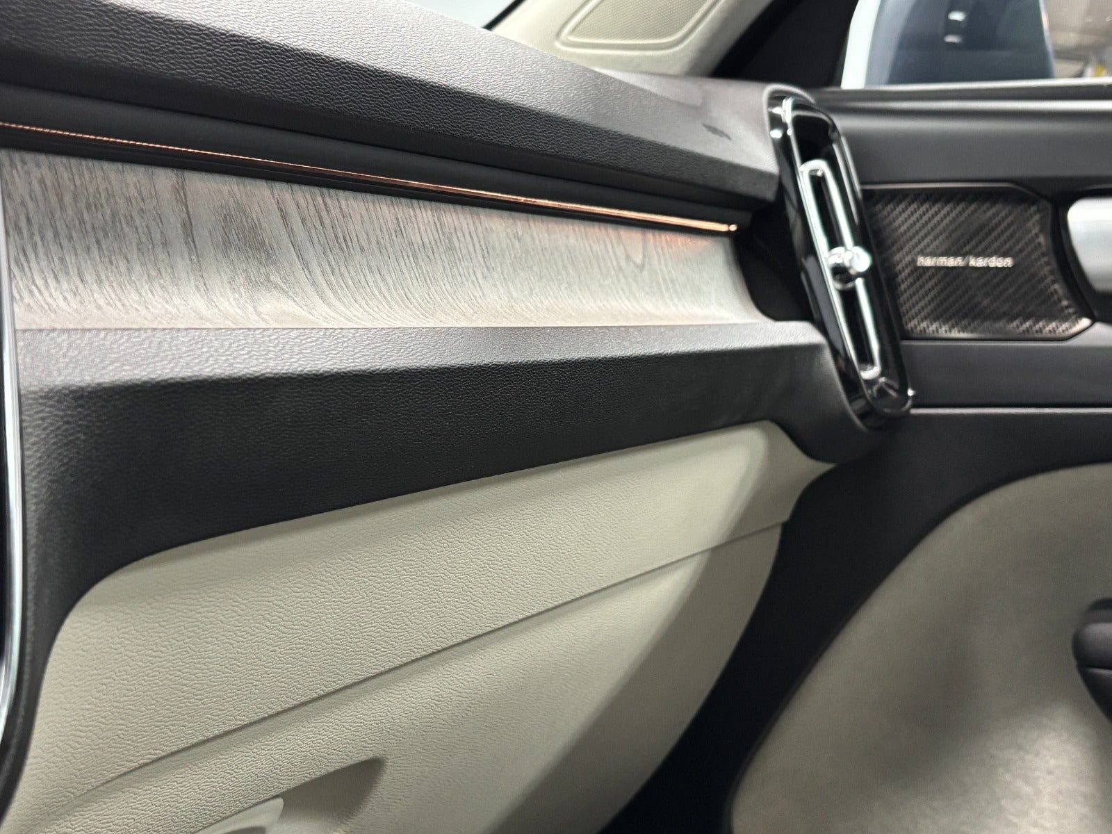 Billede af Volvo XC40 2,0 B4 197 Inscription aut.