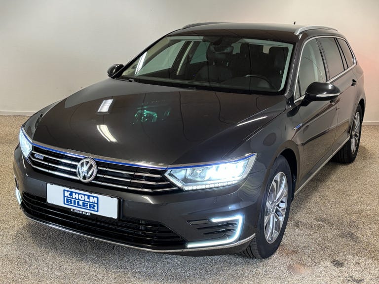 VW Passat GTE Highline+ Variant DSG
