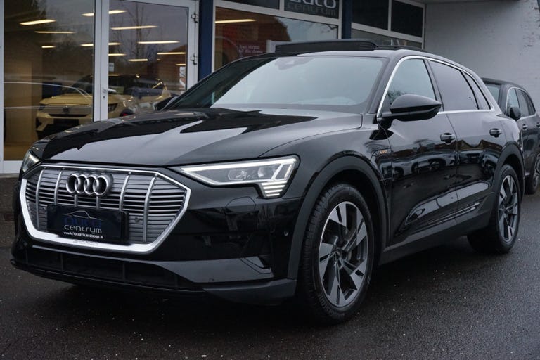 Audi e-tron S-line quattro