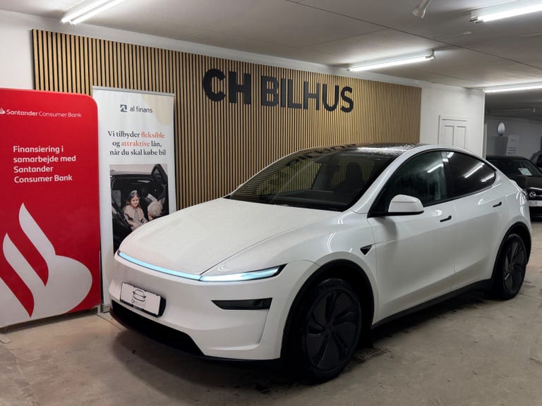 Tesla Model Y Premium Long Range RWD
