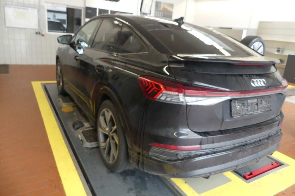 Audi Q4 e-tron S-line Sportback