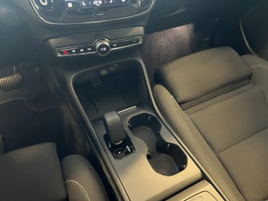 Volvo EC40 Extended Range Black Edition