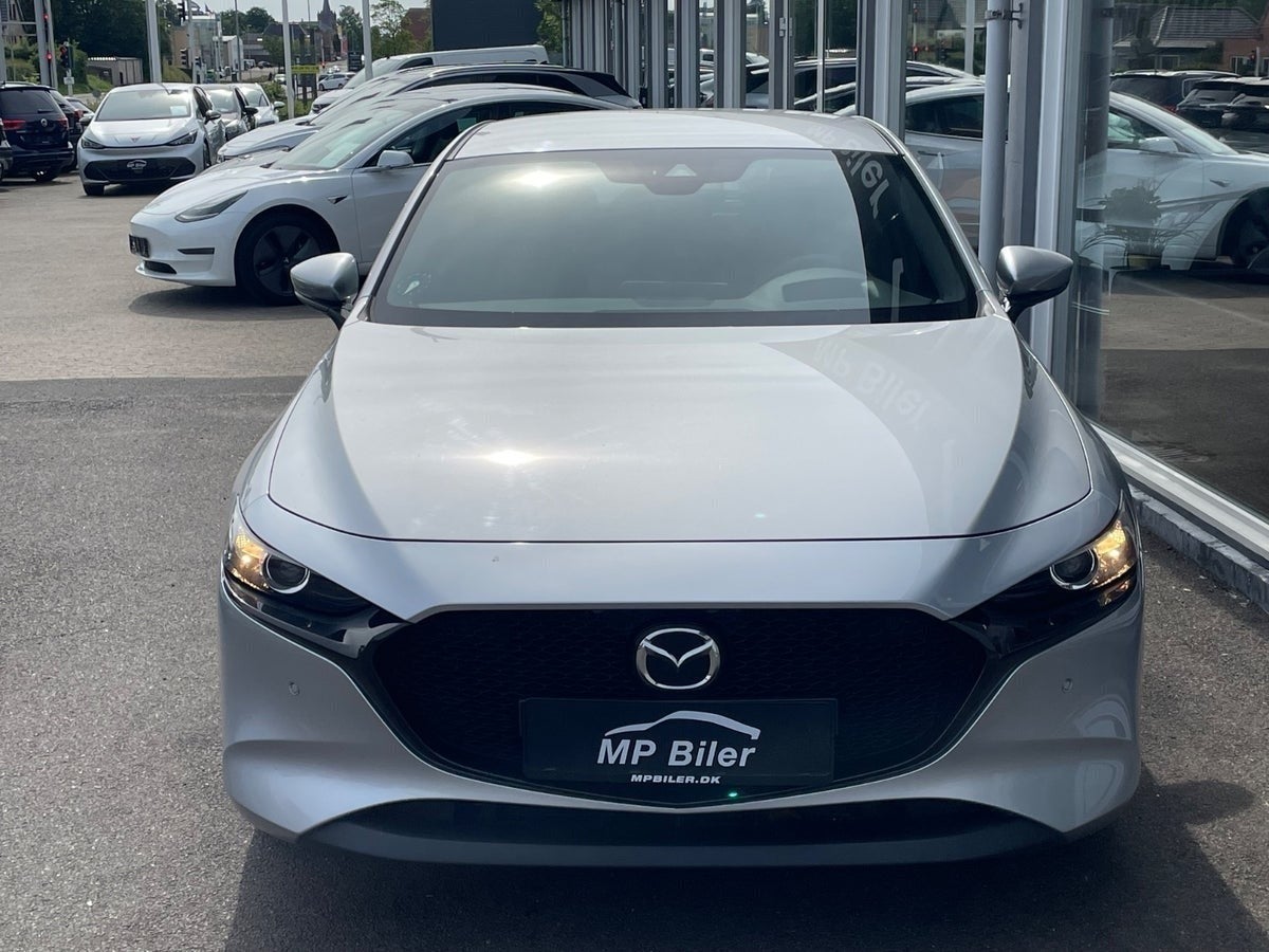 Billede af Mazda 3 1,8 SkyActiv-D 116 Sky aut.