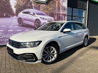 VW Passat 1,4 GTE High Variant DSG Benzin aut. Automatgear modelår 2021 km 72000 Hvid ABS airbag, DA