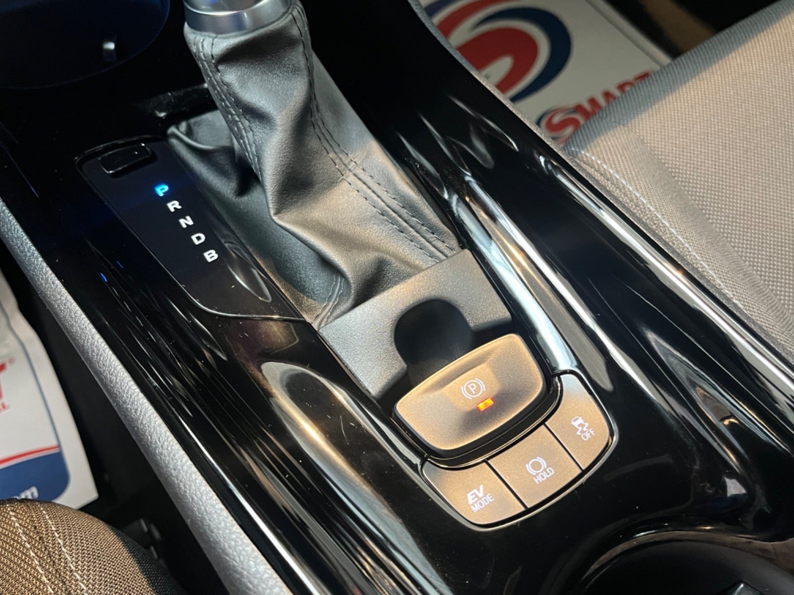 Billede af Toyota C-HR 1,8 Hybrid C-LUB Smart CVT