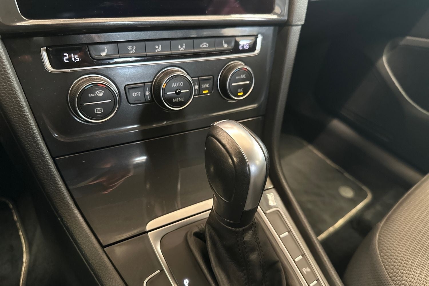 Billede af VW Golf VII 1,5 TSi 150 Comfortline Connect DSG