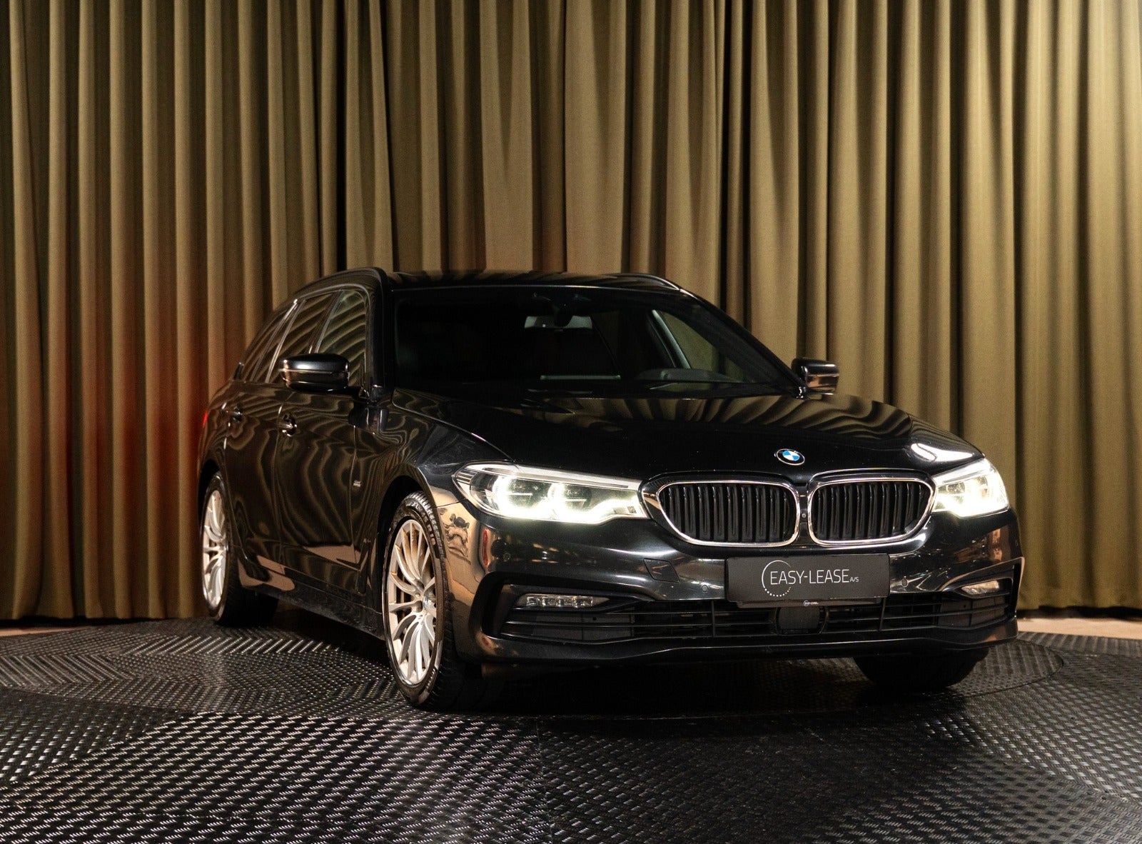 Billede af BMW 530d 3,0 Touring Sport Line aut.