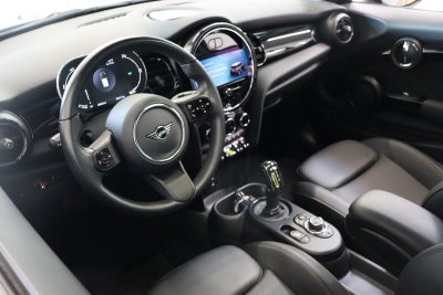 MINI Cooper SE Essential