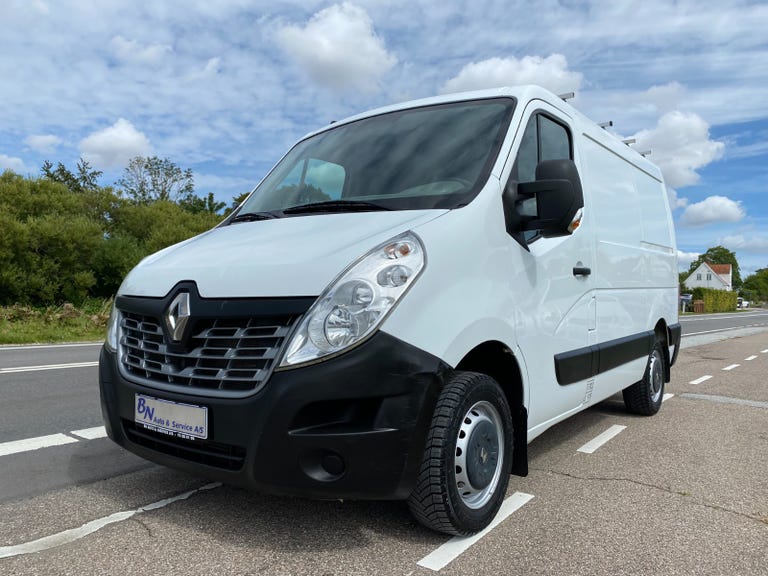 Renault Master III T28 dCi 110 L1H1 Kassevogn