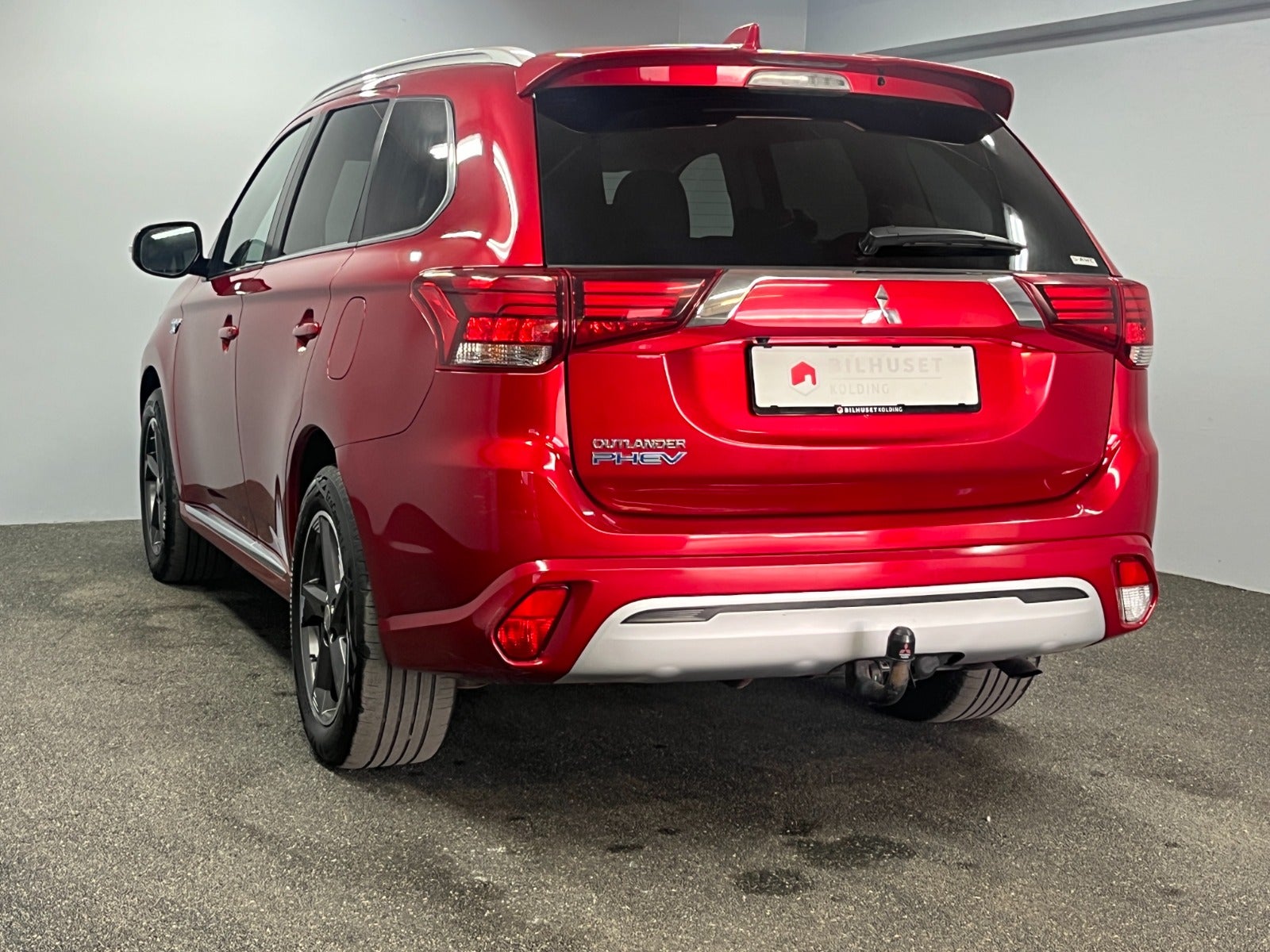 Billede af Mitsubishi Outlander 2,4 PHEV Inform+ CVT 4WD