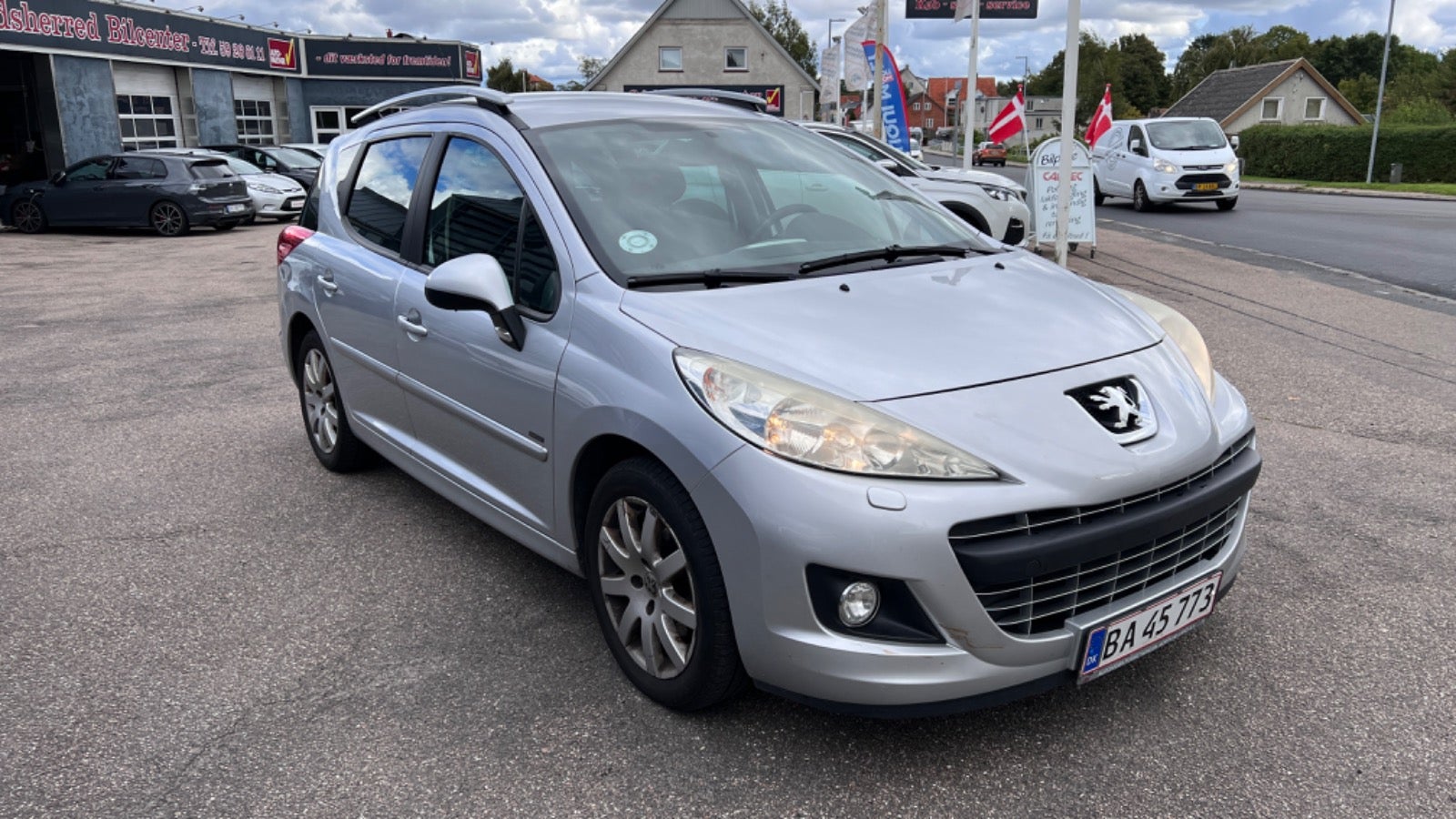 Peugeot 207 2012