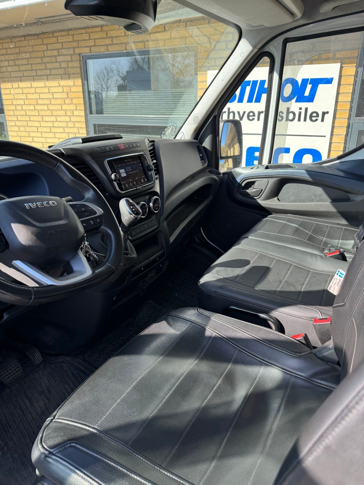 Billede af Iveco Daily 3,0 35S18 12m³ Van AG8