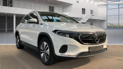 Mercedes EQA250