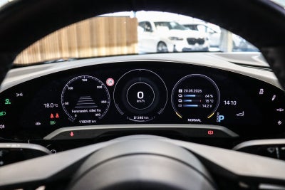 Porsche Taycan 4S