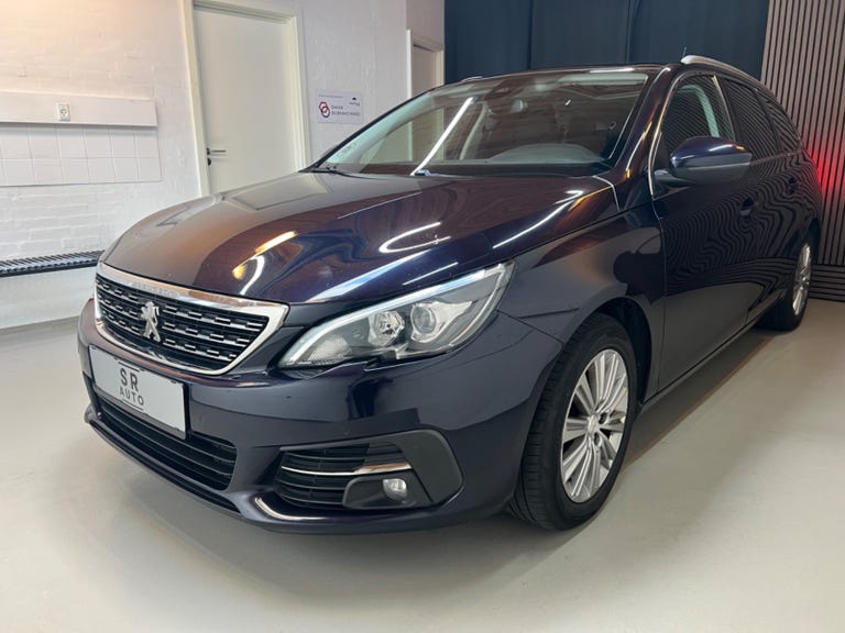 Peugeot 308 BlueHDi 120 Selection Sky SW