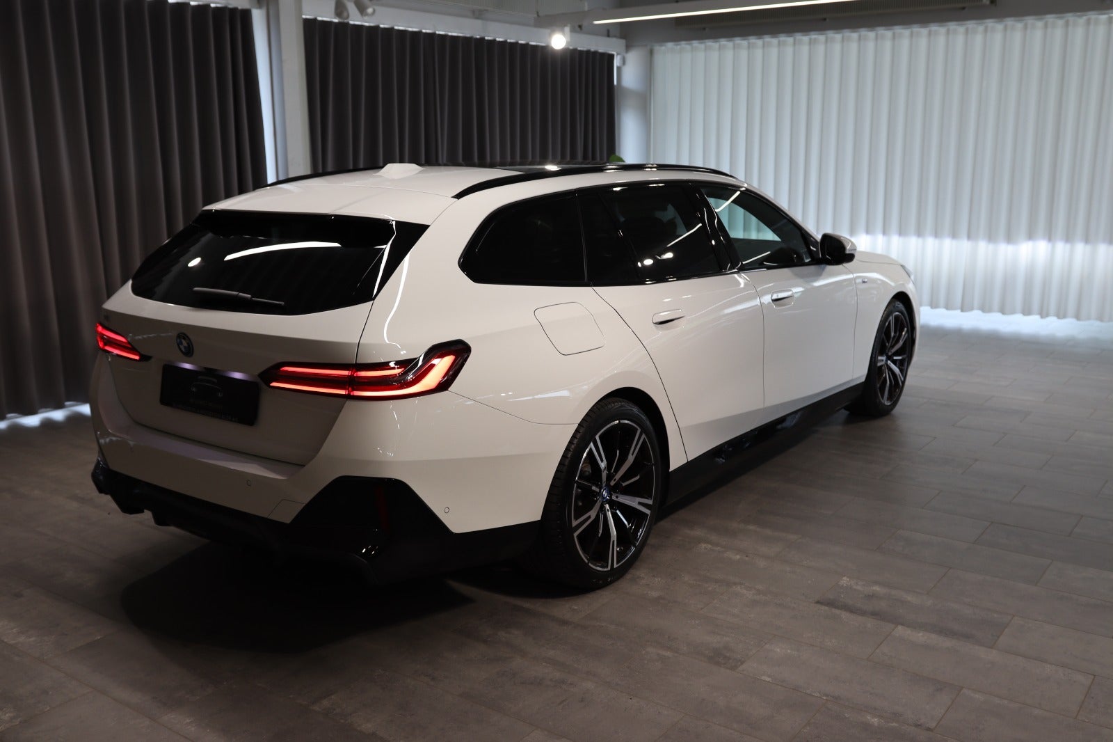 Billede af BMW i5  eDrive40 Touring M-Sport Pro