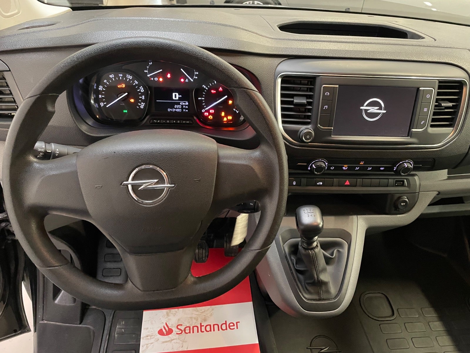 Billede af Opel Vivaro 1,5 D 102 Essenia L2V1