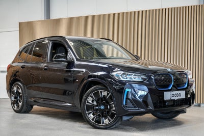 BMW iX3 Charged Plus M-Sport